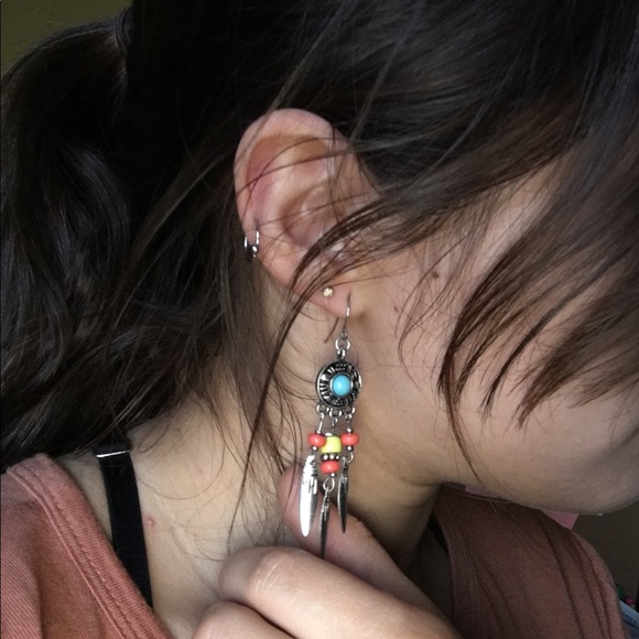 Boho Silver Dreamcatcher Dangle Earrings - Picture 5 of 5